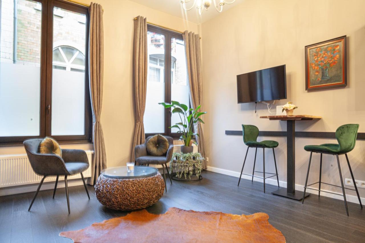 Luxury Suites Royal Antwerpen Bagian luar foto