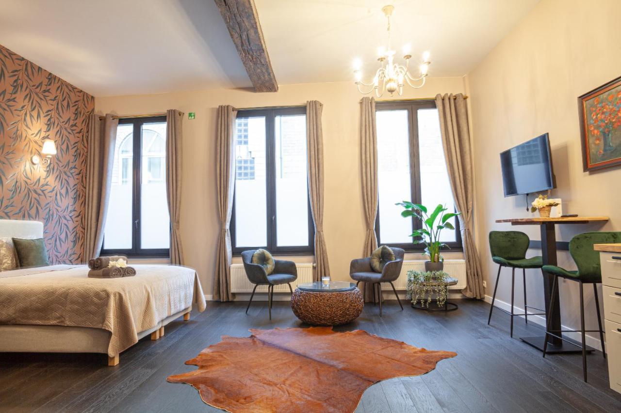 Luxury Suites Royal Antwerpen Bagian luar foto