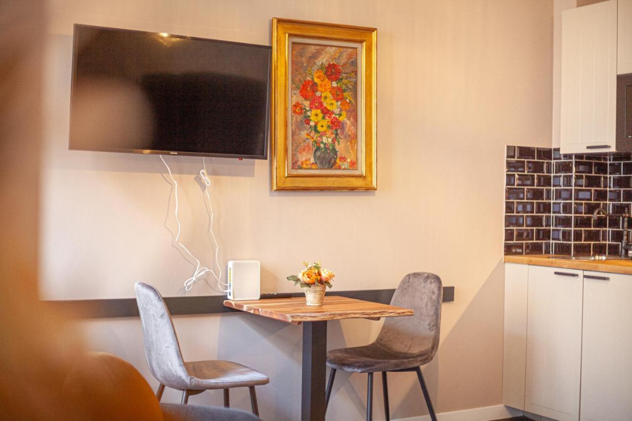 Luxury Suites Royal Antwerpen Bagian luar foto