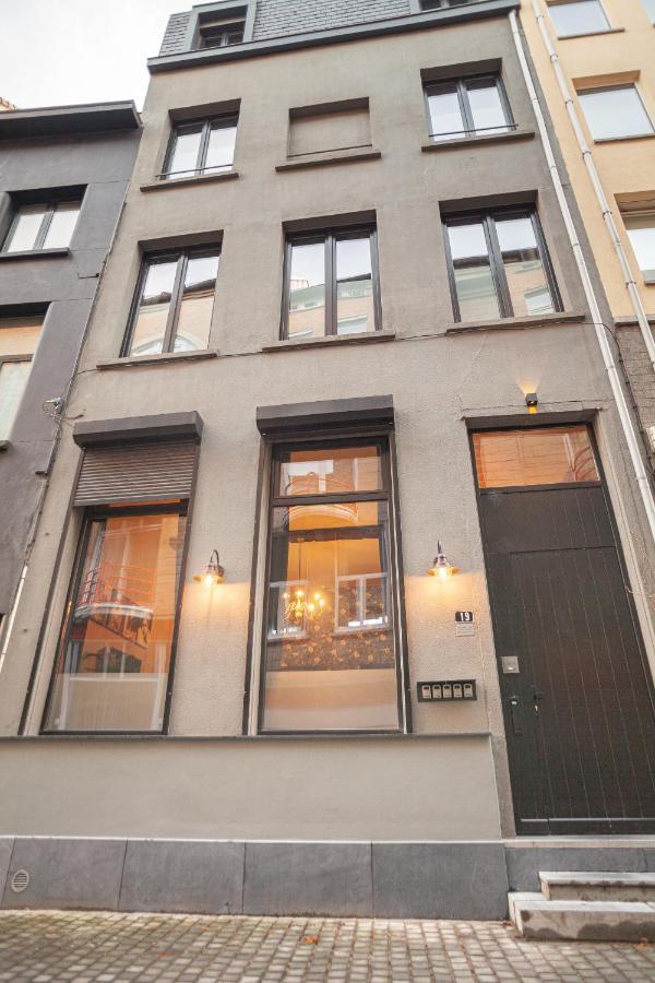 Luxury Suites Royal Antwerpen Bagian luar foto