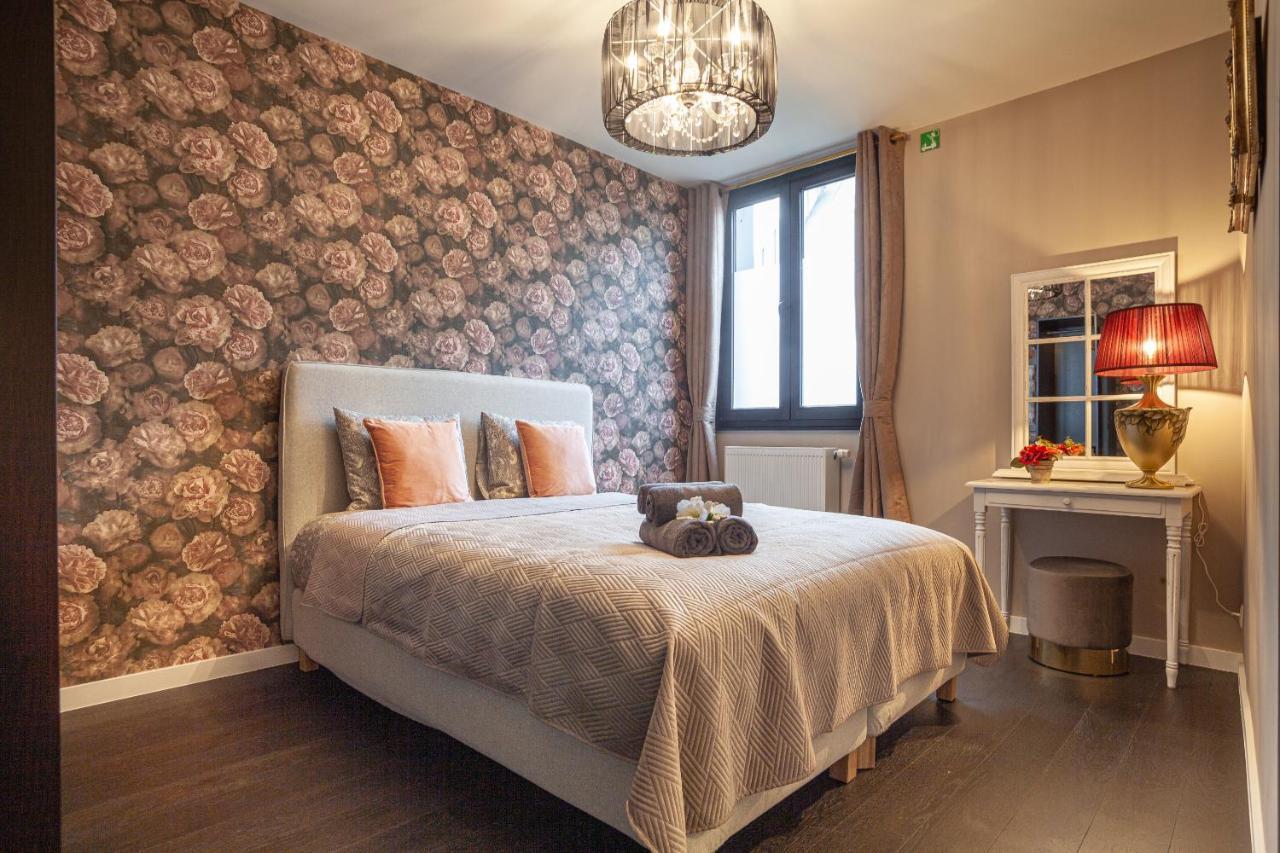 Luxury Suites Royal Antwerpen Bagian luar foto